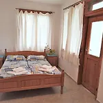 For Two In House Of Relax 홈스테이 *